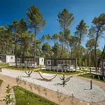 3 Bedroom Beautiful Stacaravan In Vabriga ポレッチ