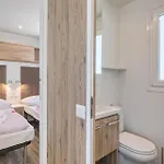 3 Bedroom Lovely Stacaravan In Vabriga Κάμπινγκ
